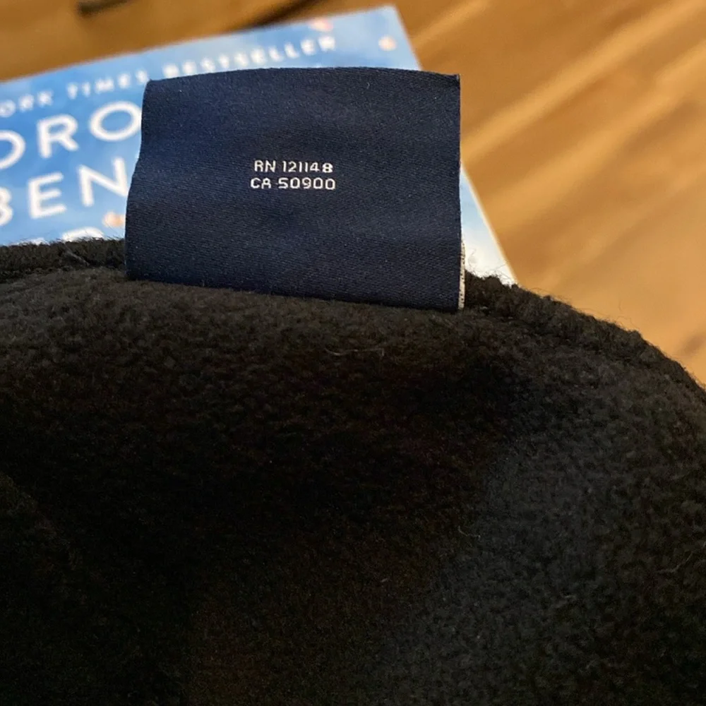 Beanie cap by Tommy Hilfiger - Picture 4 of 4